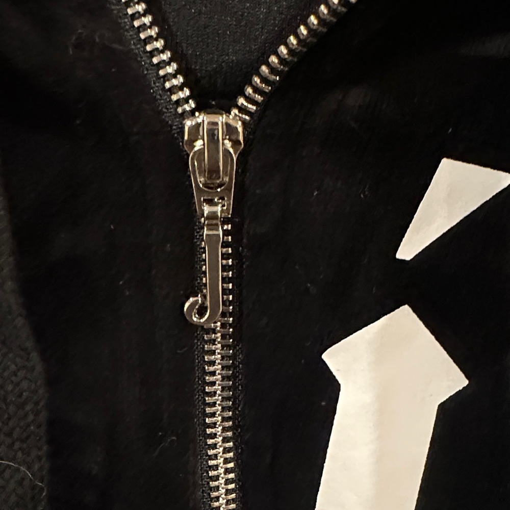 Juicy Couture Black and White Hoodie Sweater - Picture 4 of 7